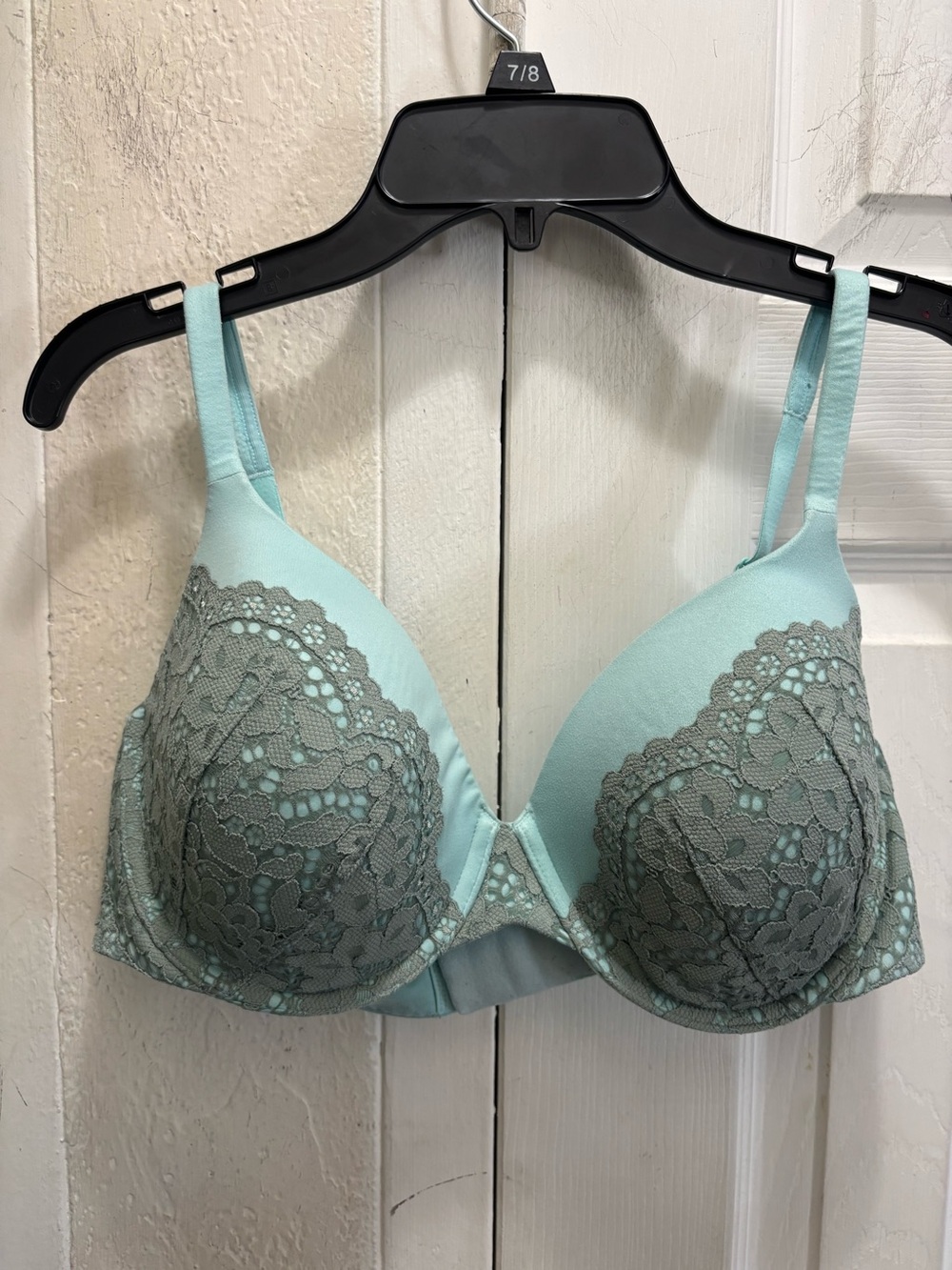 Victoria's Secret Mint and Gray Lace Push-Up Bra